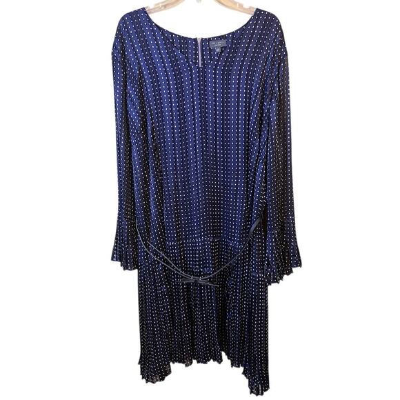 The Limited Navy and White Pleated Dress Plus Size 22W NWT - Picture 1 of 10